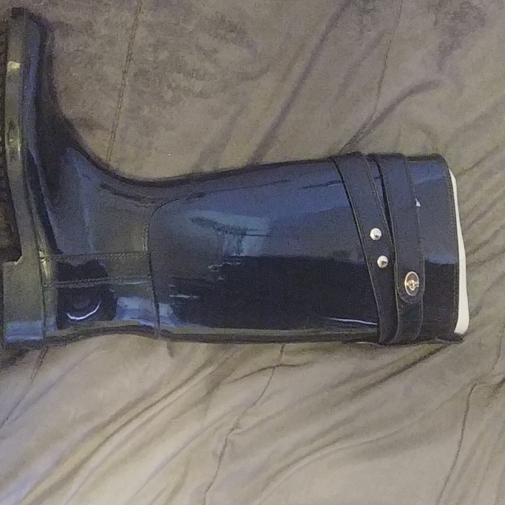 Coach boots